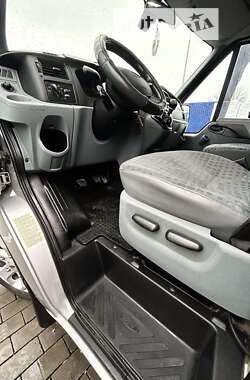 Микроавтобус Ford Transit 2011 в 