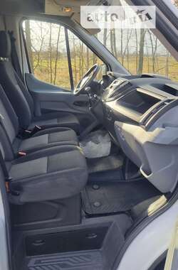 Грузовой фургон Ford Transit 2017 в 
