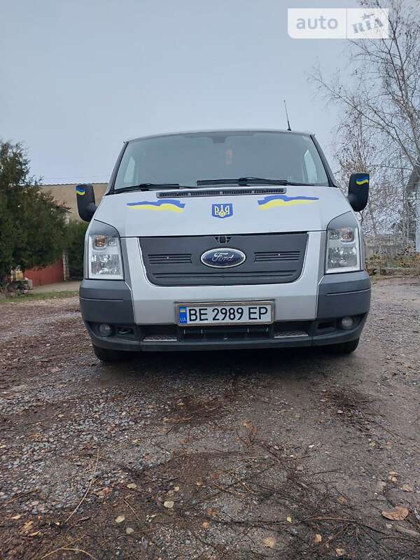 Микроавтобус Ford Transit 2013 в Николаеве