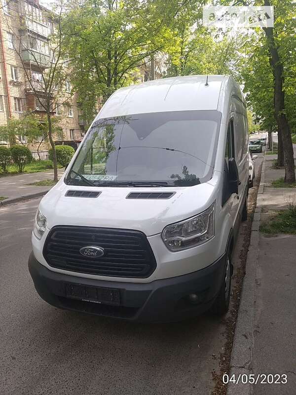 Грузовой фургон Ford Transit 2018 в Ужгороде