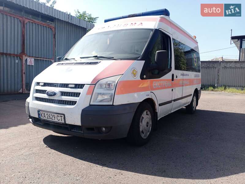 Автомобиль скорой помощи Ford Transit 2013 в 