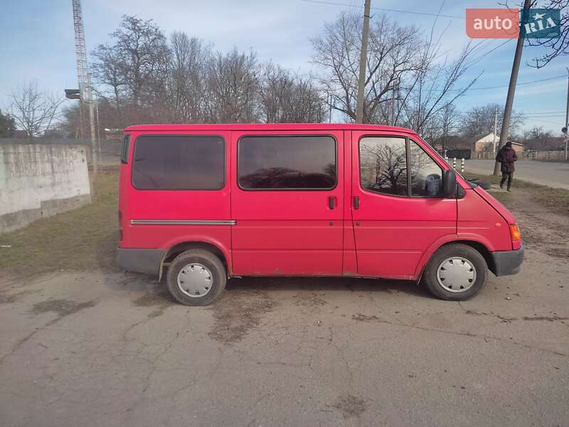 Микроавтобус Ford Transit 1996 в Сквире фото 13 Микроавтобус Ford Transit 1996 в Сквире