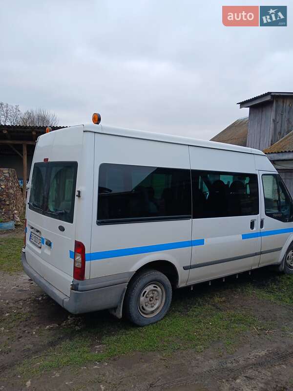 Мінівен Ford Transit 2013 в 