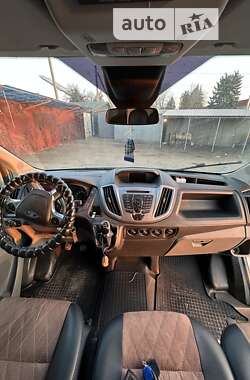 Микроавтобус Ford Transit 2015 в Покровском