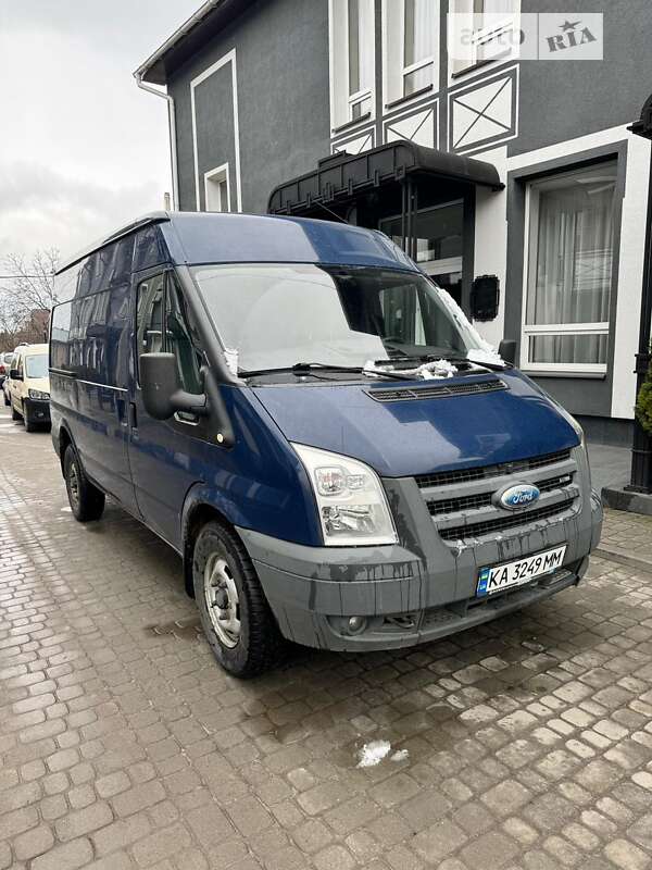 Грузовой фургон Ford Transit 2008 в Львове