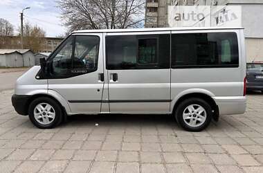 Микроавтобус Ford Transit 2012 в 