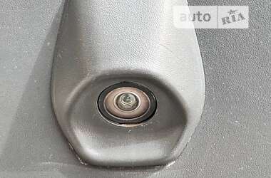 Грузовой фургон Ford Transit 2016 в 