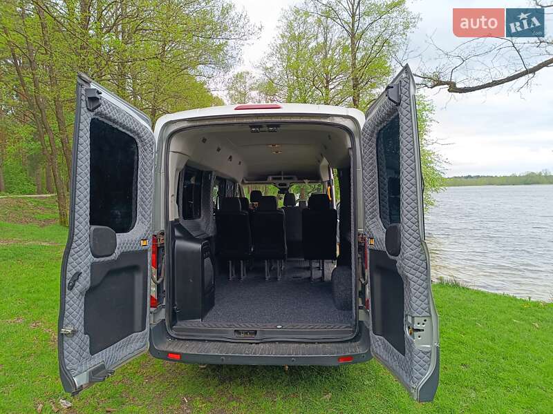 Мікроавтобус Ford Transit 2015 в Ратному