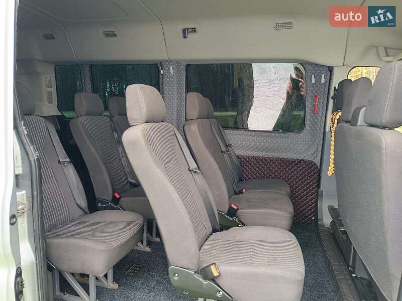 Мікроавтобус Ford Transit 2015 в Ратному