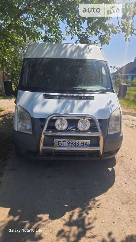 Грузовой фургон Ford Transit 2007 в Херсоне