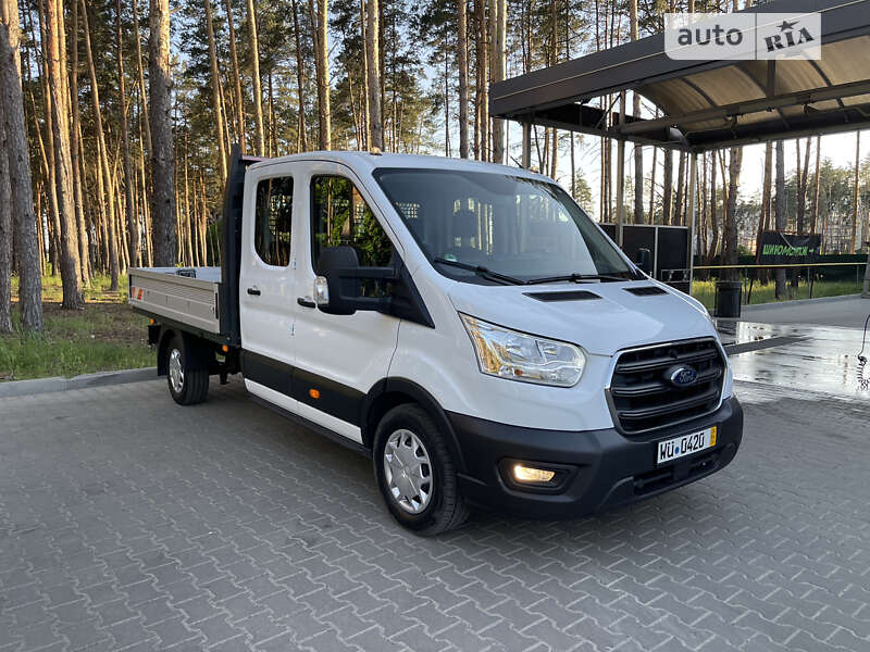 Грузовой фургон Ford Transit 2020 в Ирпене