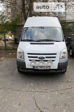 Ford Transit 2012