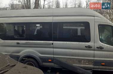 Микроавтобус Ford Transit 2017 в 