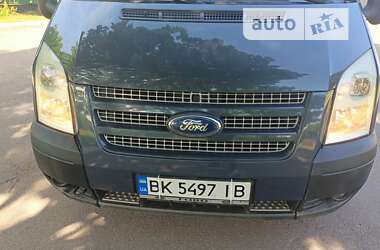 Грузопассажирский фургон Ford Transit 2013 в Ровно