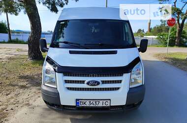 Грузовой фургон Ford Transit 2012 в Сарнах