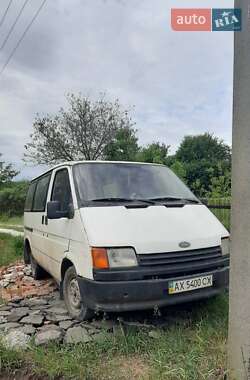 Автобус Ford Transit 1988 в Харькове