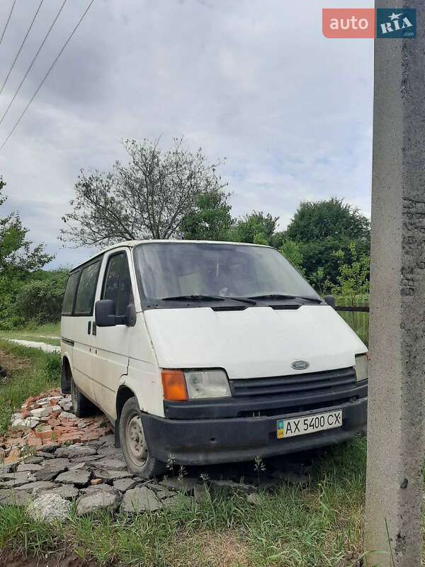 Автобус Ford Transit 1988 в Харькове фото 2 Автобус Ford Transit 1988 в Харькове