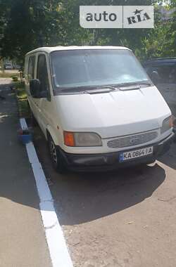 Грузовой фургон Ford Transit 1996 в 