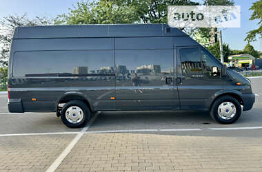 Ford Transit 2011