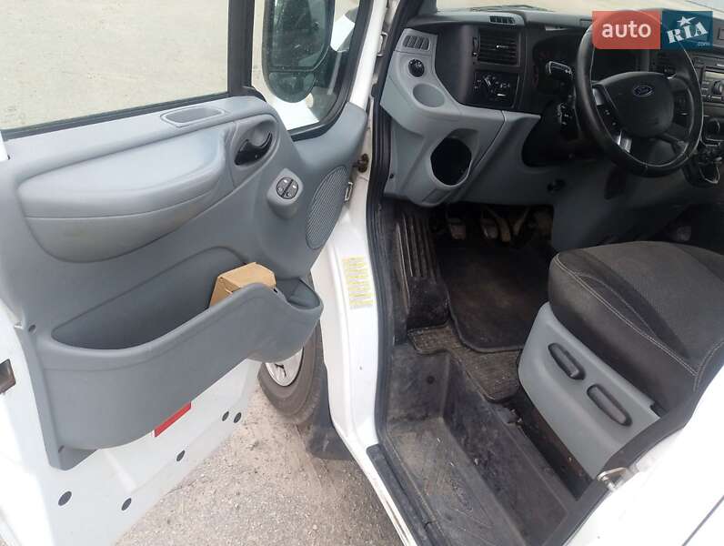 Грузовой фургон Ford Transit 2012 в Лозовой