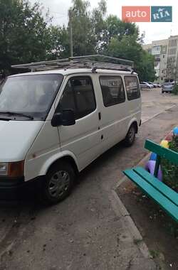 Мінівен Ford Transit 1993 в Нововолинську