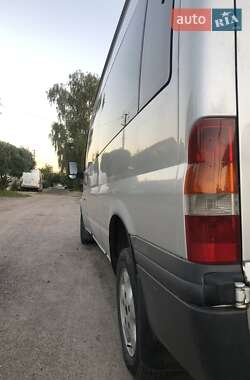 Микроавтобус Ford Transit 2002 в Александрие