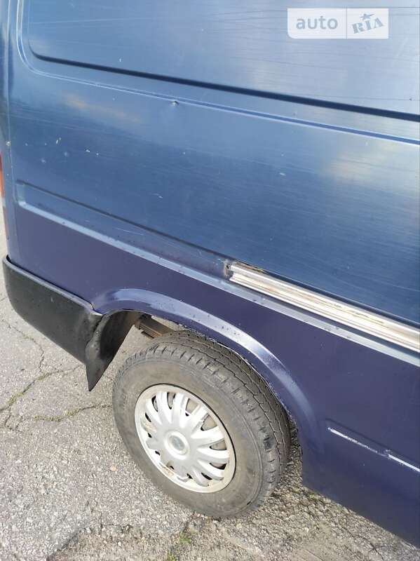 Вантажний фургон Ford Transit 1996 в Гадячі