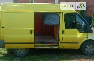 Микроавтобус Ford Transit 2002 в Изе