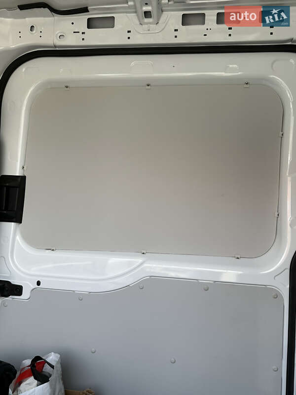 Грузовой фургон Ford Transit 2017 в Мерефа