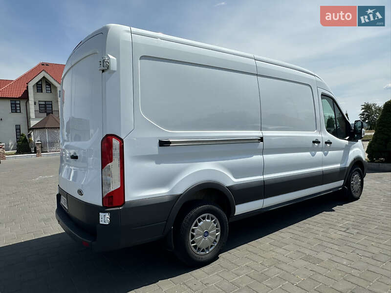 Грузовой фургон Ford Transit 2017 в Мерефа