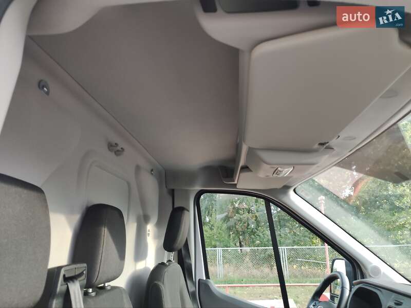 Вантажний фургон Ford Transit 2019 в Вінниці