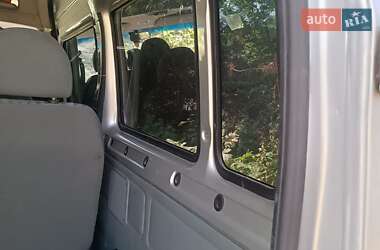 Микроавтобус Ford Transit 2011 в 