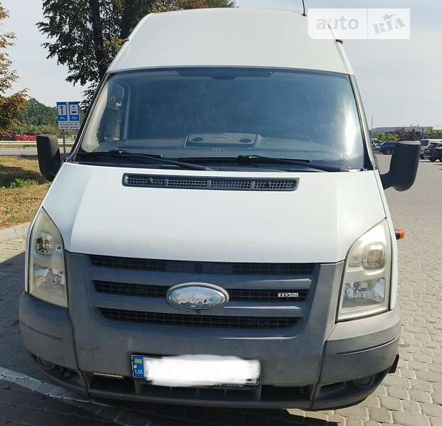 Грузопассажирский фургон Ford Transit 2007 в Виннице