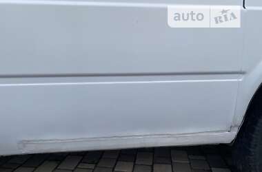 Грузопассажирский фургон Ford Transit 1996 в 