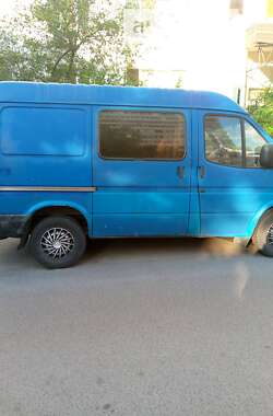 Вантажний фургон Ford Transit 1999 в Києві