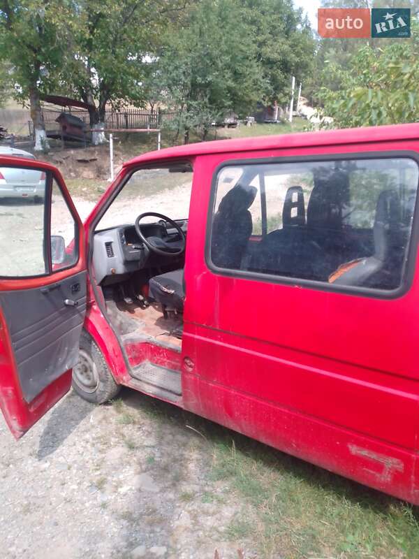 Мікроавтобус Ford Transit 1990 в Верховині