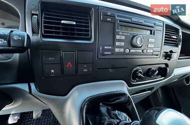 Грузовой фургон Ford Transit 2013 в Львове