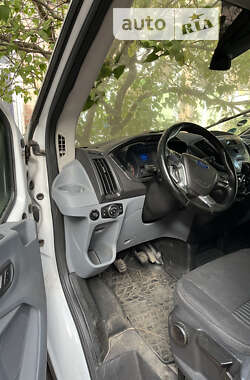 Грузовой фургон Ford Transit 2015 в 