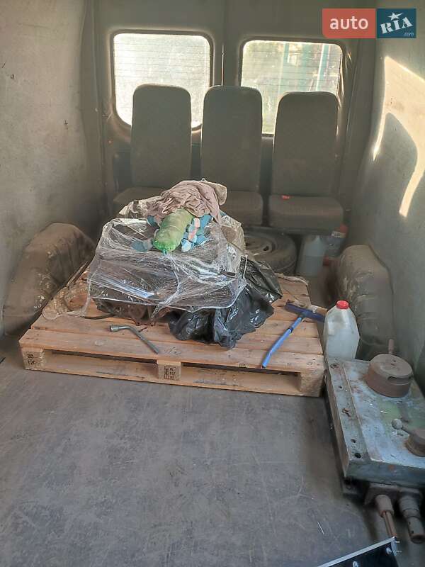 Микроавтобус Ford Transit 2005 в Коростышеве