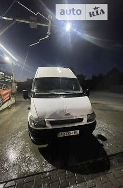 Мікроавтобус Ford Transit 2002 в Іршаві