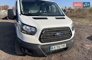 Грузовой фургон Ford Transit 2017 в 