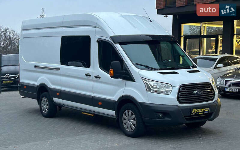 Мікроавтобус Ford Transit 2019 в Чернівцях