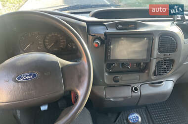 Микроавтобус Ford Transit 2002 в Черновцах