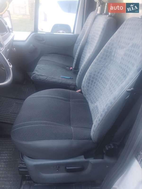 Грузовой фургон Ford Transit 2008 в Черкассах