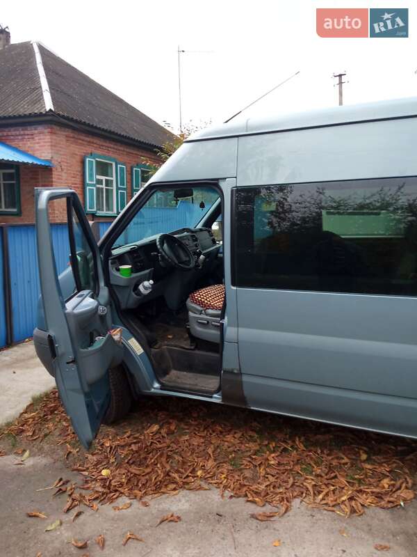 Микроавтобус Ford Transit 2013 в Чернигове