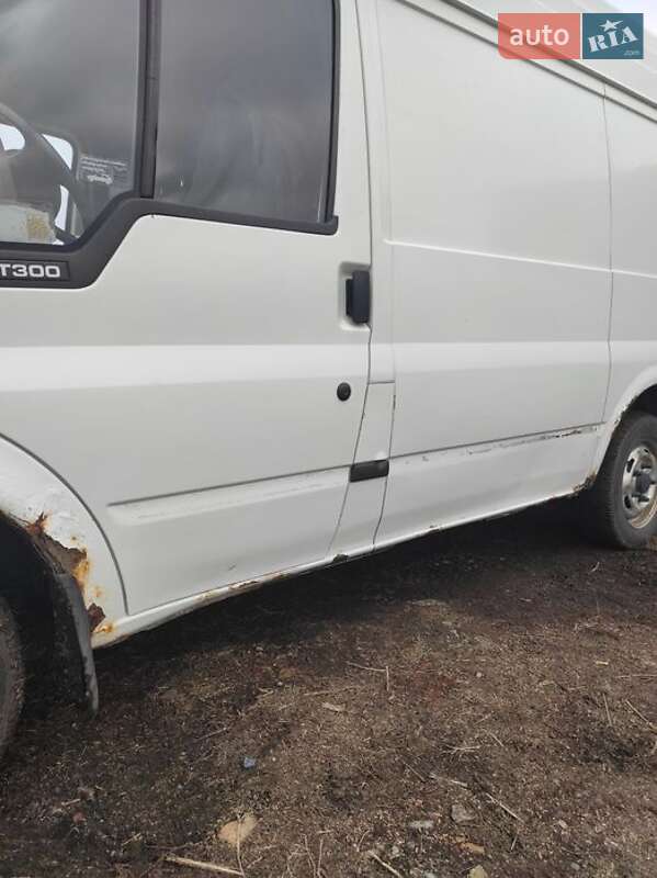 Вантажний фургон Ford Transit 2005 в Верхньодніпровську фото 8 Вантажний фургон Ford Transit 2005 в Верхньодніпровську