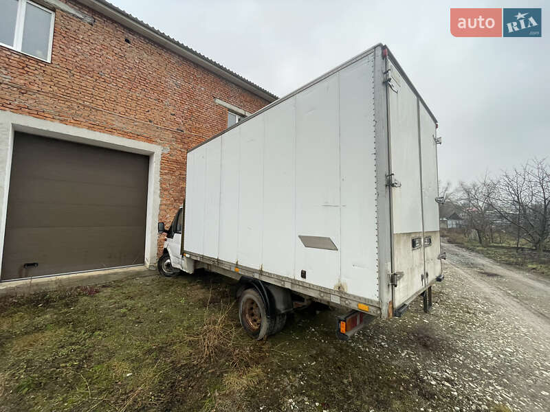 Грузовой фургон Ford Transit 2004 в Каменец-Подольском