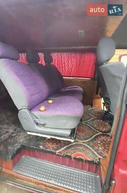 Грузовой фургон Ford Transit 1988 в 