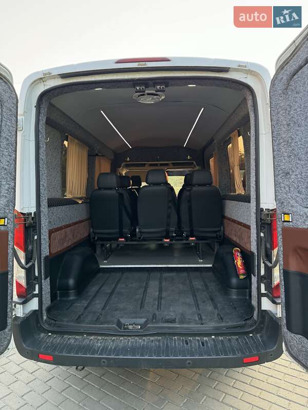 Микроавтобус Ford Transit 2016 в Луцке