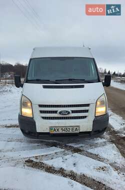 Вантажний фургон Ford Transit 2013 в Богодухіву